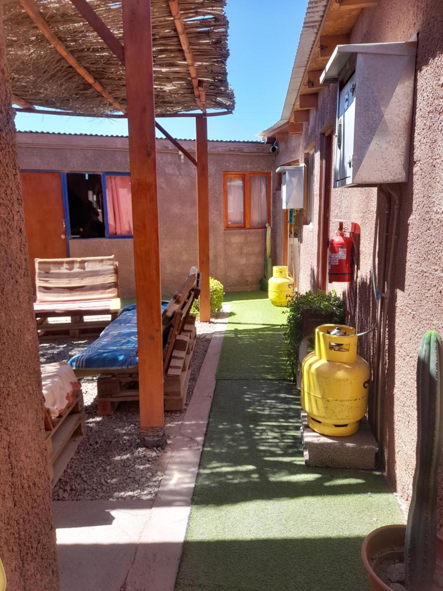 Hostal Open House San Pedro De Atacama Esterno foto